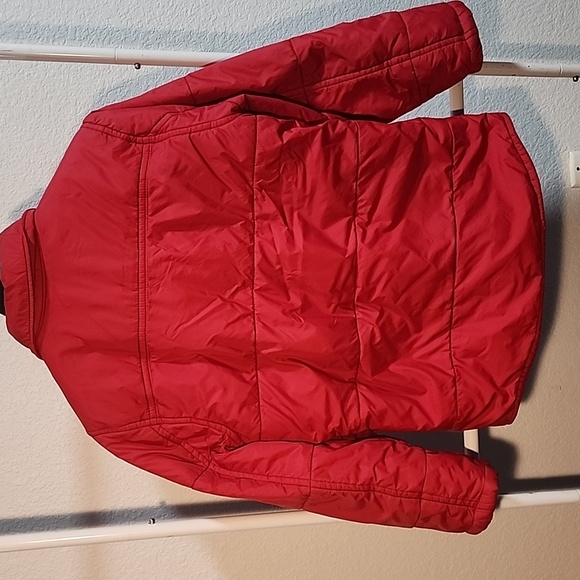 Hollister Women's Puffer Jacket Red Size XL. - Picture 4 of 5